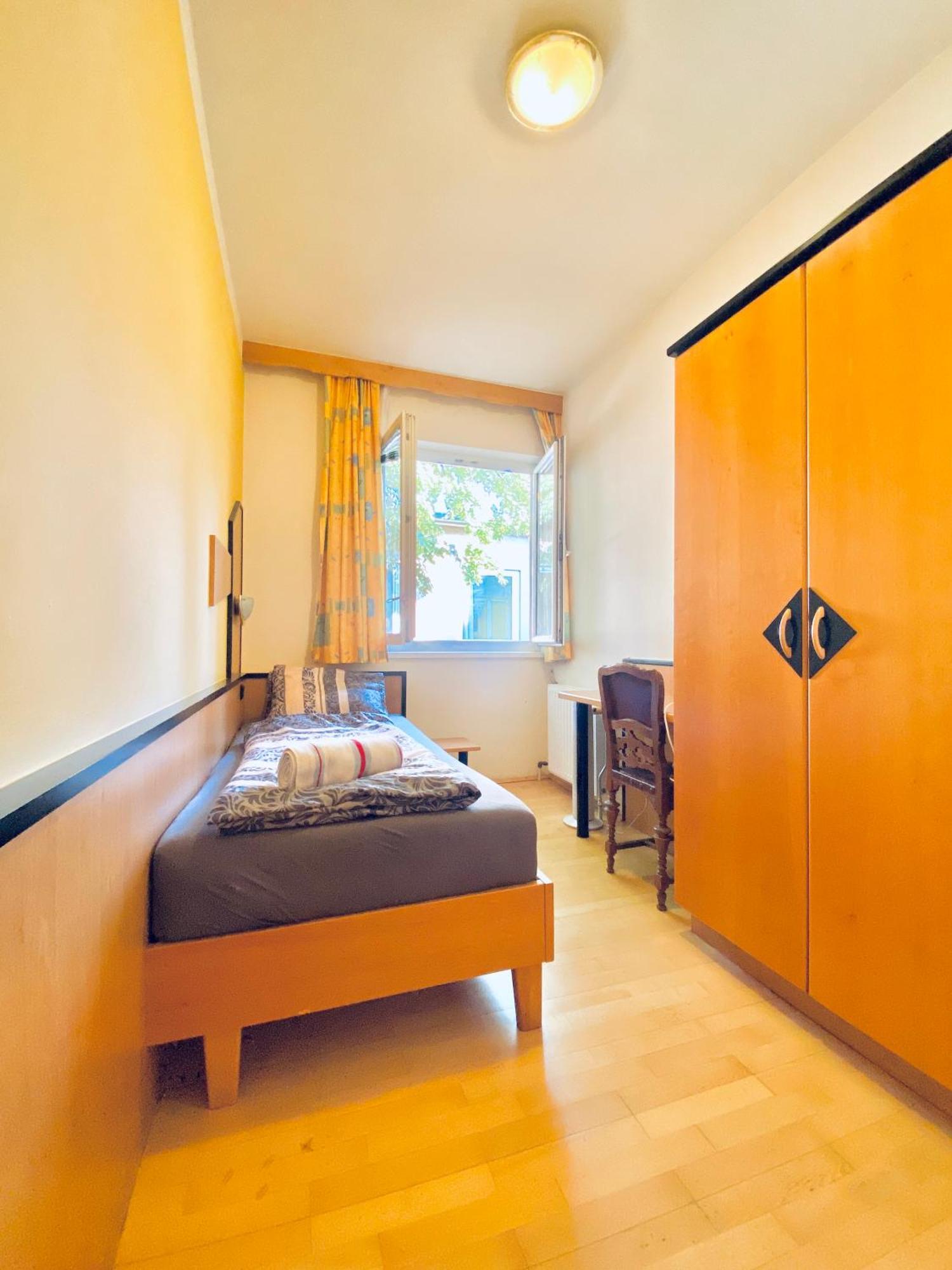 Affordable Central Rooms, 10-Min To Lugner City Viena Exterior foto