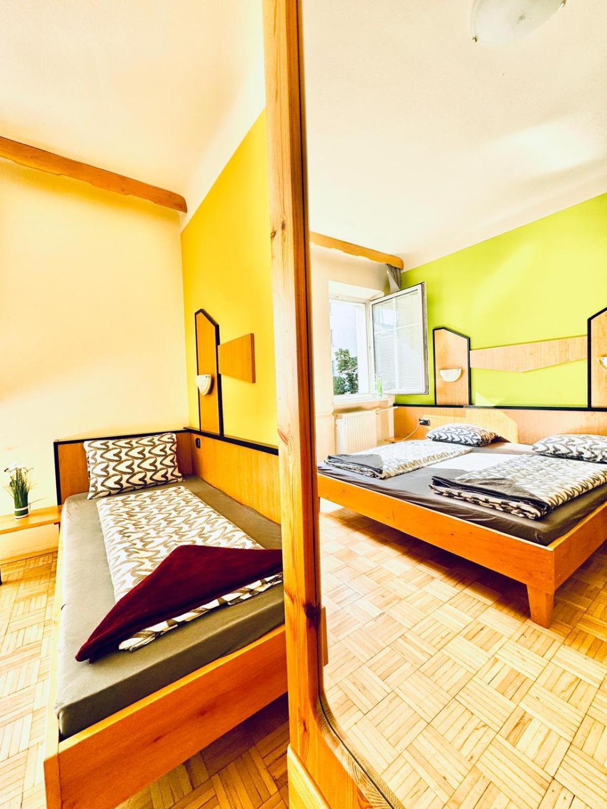 Affordable Central Rooms, 10-Min To Lugner City Viena Exterior foto